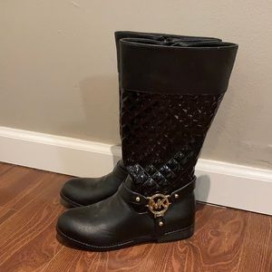 Brand new! Michael Kors Girls Quilted Boots Size 3